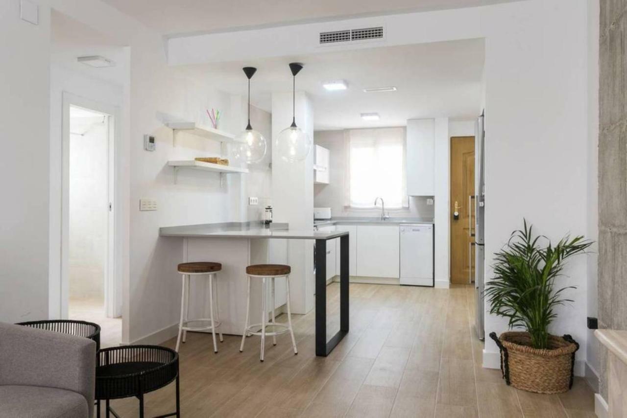 New San Juan Beach Apartment With Ac Alicante Bagian luar foto